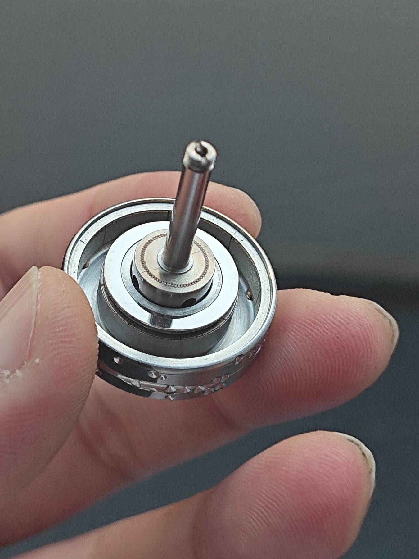 挠性陀螺工艺细节。
