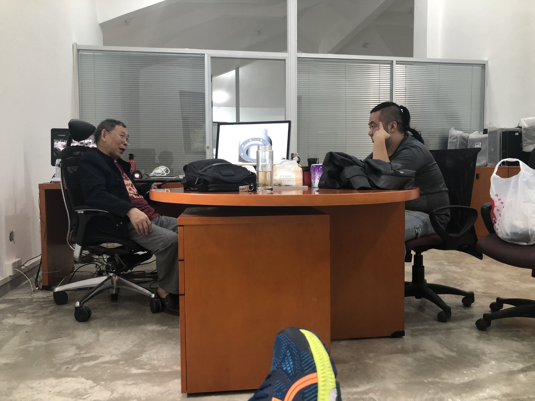 陀螺测量方向技术交流与现场指导。